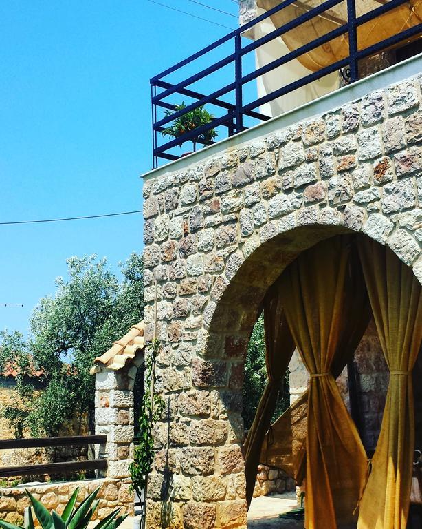 Niko'S Stone Guest House Plitra Exterior photo